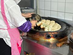 -黄阿姨锅贴大王(万航渡路店)