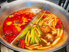 -湊湊火锅·茶憩(新中关购物中心店)