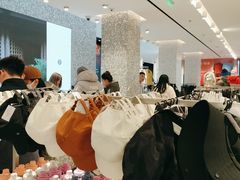 -lululemon(新天地店)