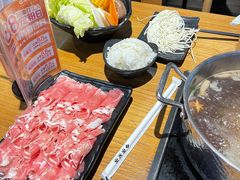 -呷哺呷哺(万达新世界店)