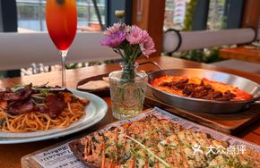 M3 Sirloin Square Pizza