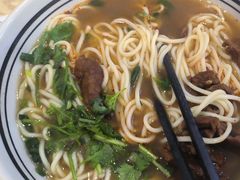 -小马牛肉面·牛骨熬制(南京博物院店)