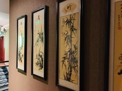 -莱蔻·圣灸堂·推拿艾灸(天山店)