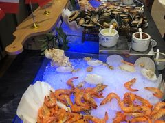 -圣丰索菲特·2 On 988 Café 自助餐厅
