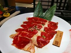 -山川小町·极番烧肉(新地假日广场店)