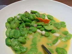 咸肉菌菇烩豆瓣-梅花境(万科店)