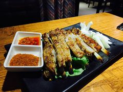 馕坑烤羊排-西域阿里马新疆菜·清真(桂花路店)