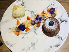 巧克力岩浆蛋糕配雪糕-周沫西餐(漫广场店)