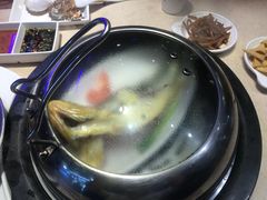 -船梆煮•蒸汽海鲜·炉火烤肉(五四广场店)