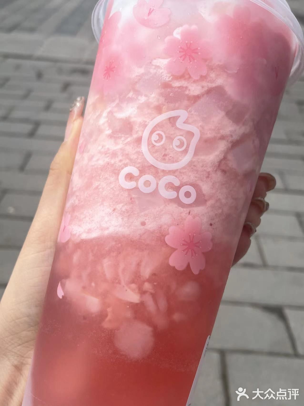 CoCo你是懂春天的!樱花限定真的好粉嫩!!
