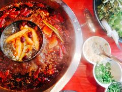 -谭鸭血老火锅(漳州路店)