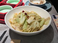 手撕包菜-鱼你相聚·河鲜馆(袁家岭店)