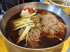 -唯成•韩国炭火烤肉 유성고기