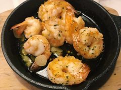 橄榄油煎蒜香虾-MOCUS莫卡斯餐厅(祥云小镇店)