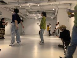 -HI dance 舞室