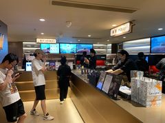 -霸王茶姬(上海恒基名人店)