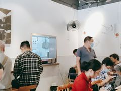 大堂-梦花街馄饨店(中华苑店)