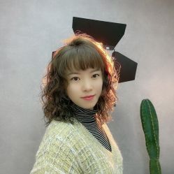 -诗悦发型烫染SALON