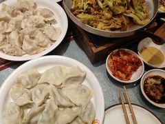 白菜肉水饺-添福来墨鱼饺子 · 海鲜东北菜(大连星海·黄浦路店)