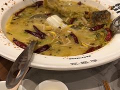 -渔语鱼新川菜Bistro(万象天地店)