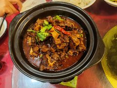 红焖牛尾-董厨煨汤馆(车站路店)