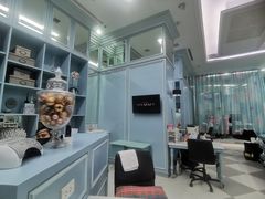 -20 nail studio @ Central Embassy