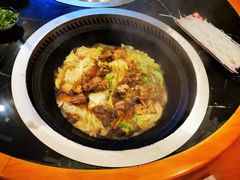 -粘豆包铁锅炖二部(温泉街店)