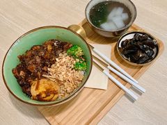 无敌卤肉饭-春风·有糖(崇宁路店)