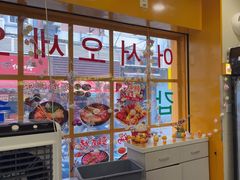 -豚妈妈汤饭·部队锅(南京东路店)