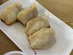 -珊珊小笼馆(仙霞路店)