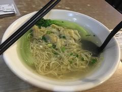澳门云吞面-圣罗兰叻沙茶餐厅(金峰路店)