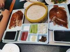 -紫光园·烤鸭·北京菜(团结湖店)
