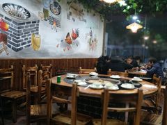 大堂-三里屯土灶炖公鸡地锅鸡(江东店)