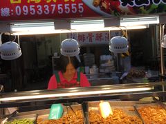 -六合夜市
