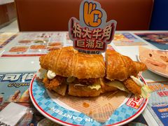 -可俊·港式茶餐厅(体育中心店)