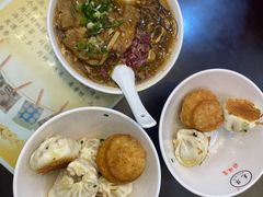 玉兰饼-毛华美食(清扬路店)