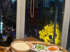 -包整·丝娃娃(一览甲秀楼风景店)