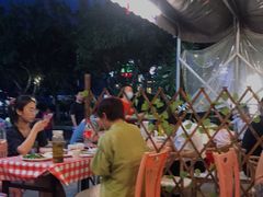 露天位-琼大师东方烤乳猪(亚特兰蒂斯店)