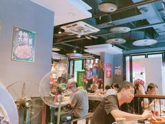 -老街烧烤大排档·地道湖北菜·龙虾馆(汉口火车站店)