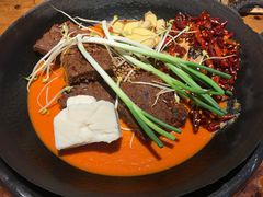 -四小区火锅·巷子里的重庆火锅(花照壁店)
