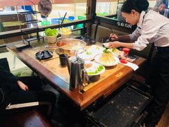 -左庭右院鲜牛肉火锅(新梅广场店)