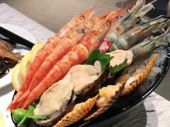 -领鲜活海鲜榴莲自助火锅(东门店)
