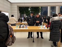 -Apple零售店(济南恒隆广场店)