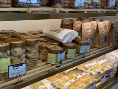-蜂蝶来饼店(拱北总店)