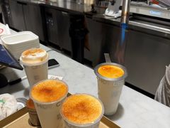 -HOT CRUSH趁热集合·现烤面包(环球港店)