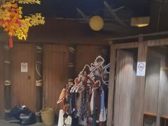 -暴风岛沉浸式体验馆(百联世纪店)