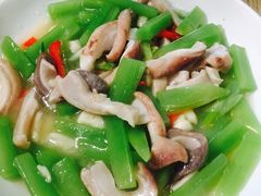 -雷祖芳老妈蹄花店