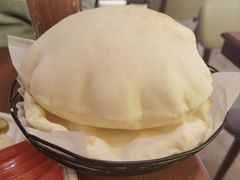 餐前面包-ELI FALAFEL Lebanese&Mediterranean黎巴嫩美食(富城路店)