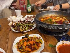 -喇喇排骨火锅·传统韩式脊骨汤(望京西园总店)