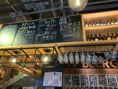 -77啤妹精酿生活馆(前门店)